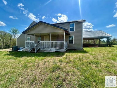 /international/us/745-giles-road-axton-va-110107015435/