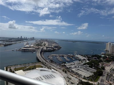 /international/us/888-biscayne-blvd-miami-fl-110108987188/