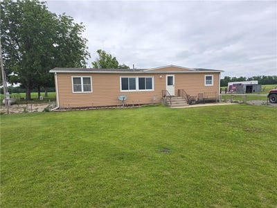 /international/us/1922-n-1550-road-eudora-ks-110108201704/