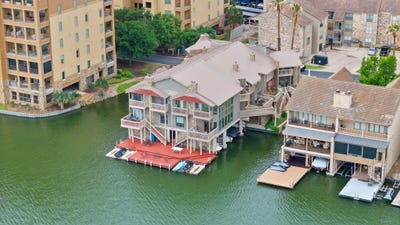 /international/us/1101-the-cape-6-horseshoe-bay-tx-110107542064/
