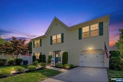 /international/us/81-hudson-avenue-ridgefield-park-nj-110108612575/