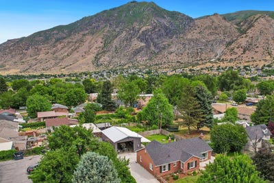 /international/us/245-e-200-n-springville-ut-110108705650/