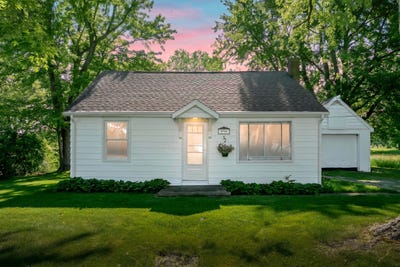 /international/us/10561-baldwin-road-bridgman-mi-110108532537/