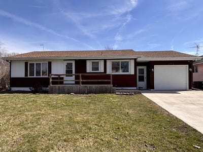 /international/us/272-spruce-street-allison-ia-110104412346/