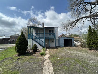 /international/us/5716-calumet-avenue-hammond-in-110105783787/