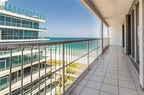 /international/us/9341-collins-ave-surfside-fl-110107608782/