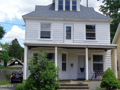 /international/us/841-cleveland-avenue-schenectady-ny-110108964172/