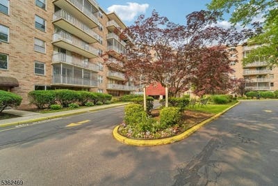 /international/us/530-valley-road-montclair-twp-nj-110100333916/