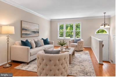 /international/us/14548-eddy-court-centreville-va-110120452813/