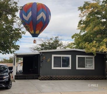 /international/us/124-thunderbird-ave-page-az-110105097134/