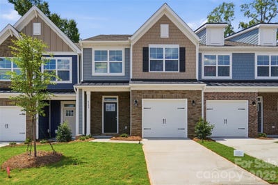 /international/us/4353-black-court-harrisburg-nc-110107210753/