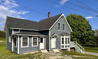 /international/us/49-factory-road-east-machias-me-110101118651/