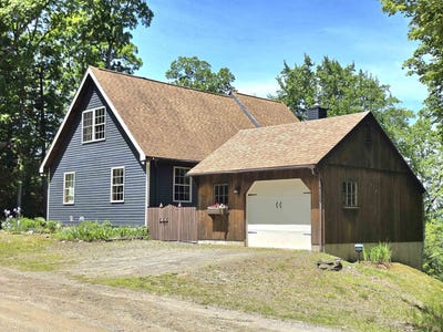 /international/us/136-school-marm-lane-townshend-vt-110108549847/