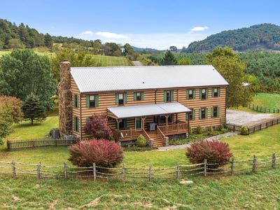 /international/us/840-carsonville-rd-elk-creek-va-110102581292/