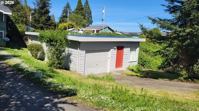 /international/us/400-state-st-northbend-or-110108300314/