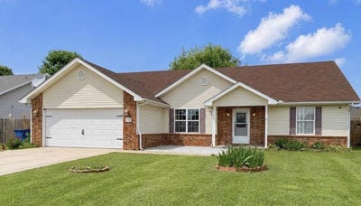 /international/us/1910-sylvan-avenue-neosho-mo-110107987901/