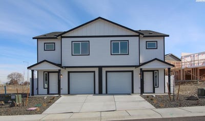 /international/us/1152-n-yost-street-kennewick-wa-110105885778/