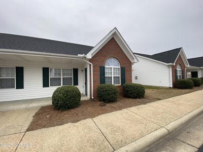 /international/us/2113-hurt-drive-rocky-mount-nc-110107436487/