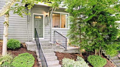 /international/us/19155-oak-ave-sandy-or-110108168280/