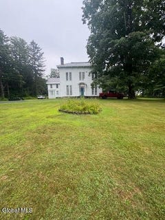 /international/us/152-main-street-hoosick-falls-ny-110101366583/