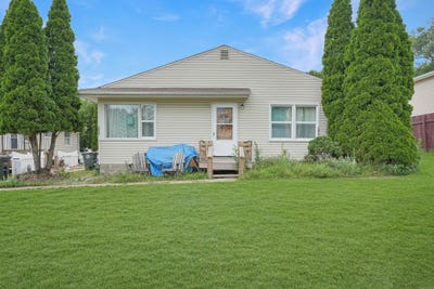 /international/us/2023-2025-burton-avenue-waterloo-ia-110101101029/?lang=zh-cn