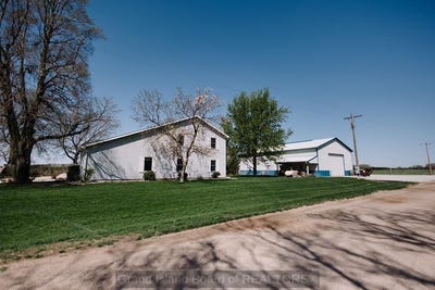 /international/us/2496-11th-road-archer-ne-110107486765/
