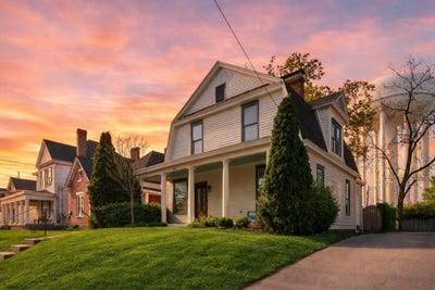 /international/us/847-w-high-street-lexington-ky-110107634942/