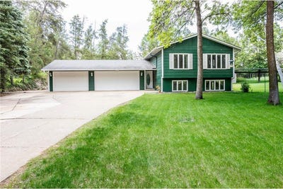 /international/us/8176-greenwood-road-baxter-mn-110100089222/