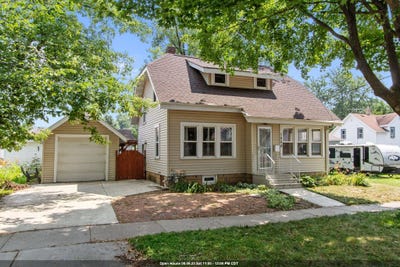 /international/us/1008-n-bennett-street-appleton-wi-110101429573/?lang=en