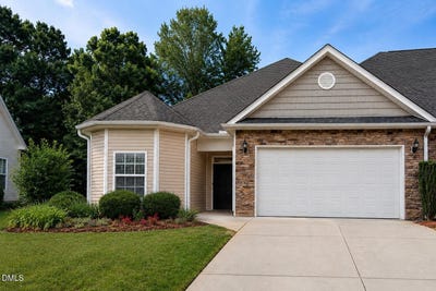/international/us/1024-lake-michael-way-mebane-nc-110108797138/