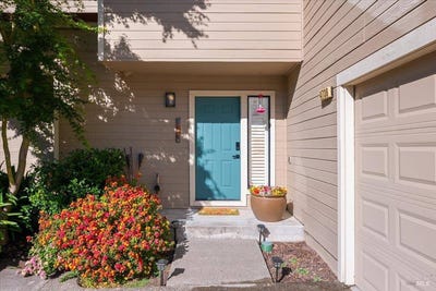 /international/us/4736-shade-tree-lane-santa-rosa-ca-110108958785/