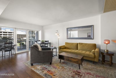 /international/us/255-n-sierra-street-reno-nv-110107782983/