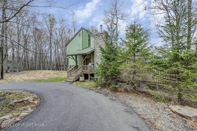 /international/us/1768-stag-run-pocono-lake-pa-110107727972/