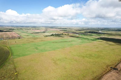 /international/us/n-49th-ave-haviland-ks-110107868656/