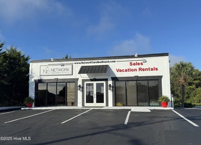 /international/us/1029-n-lake-park-boulevard-n-carolina-beach-nc-110103762058/