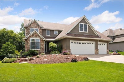 /international/us/8615-kelzer-pond-drive-victoria-mn-110101094864/?lang=en