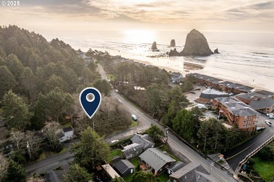/international/us/elliott-way-cannon-beach-or-110097035446/