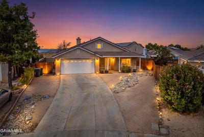 /international/us/2335-gable-court-rosamond-ca-110110366649/