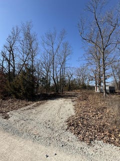 /international/us/24020-county-road-349-urbana-mo-110108016732/