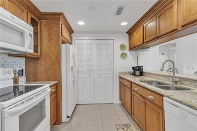 /international/us/38-plantation-drive-vero-beach-fl-110108908296/