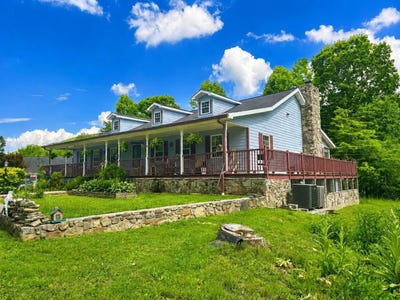 /international/us/5380-laurel-fork-road-rocky-gap-va-110105873129/