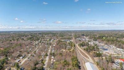 /international/us/parkers-way-brunswick-me-110108379479/
