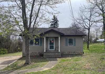 /international/us/305-w-chestnut-street-dixon-mo-110099513780/?lang=zh-tw