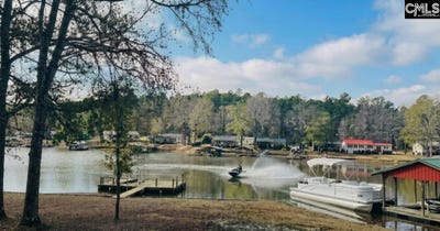 /international/us/1964-white-rd-camden-sc-110104104367/