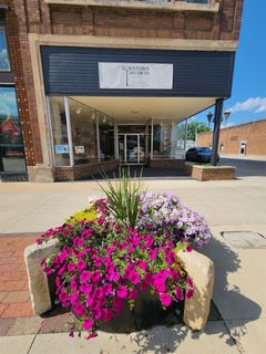 /international/us/123-e-bremer-avenue-waverly-ia-110100729034/