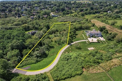 /international/us/100-summerfield-lane-middletown-ri-110106448101/