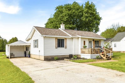 /international/us/4364-baker-road-bridgeport-mi-110108398108/