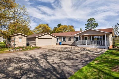 /international/us/21016-county-80-nevis-mn-110108381741/