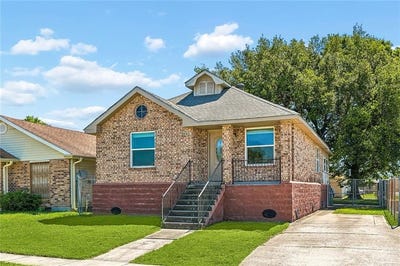 /international/us/2045-gladstone-drive-marrero-la-110120760435/