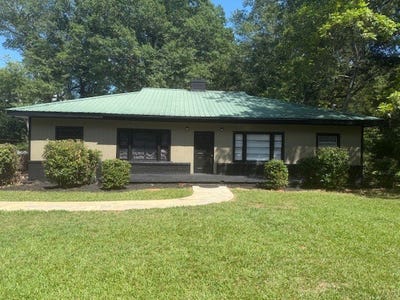 /international/us/360-362-rome-street-hartwell-ga-110100974293/